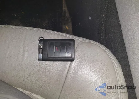 2013 Cadillac Cts Luxury z USA, uszkodzony, nr VIN 1G6DG5E56D0108856